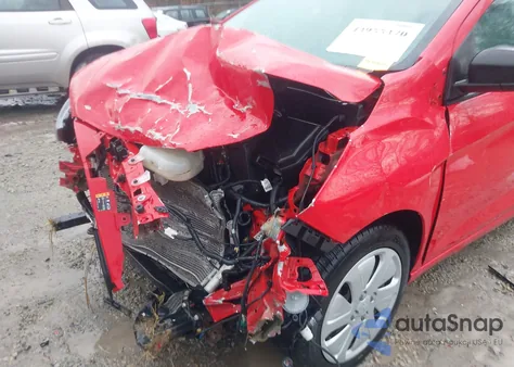 2018 Chevrolet Spark Ls Cvt z USA, uszkodzony, nr VIN KL8CB6SA7JC470938